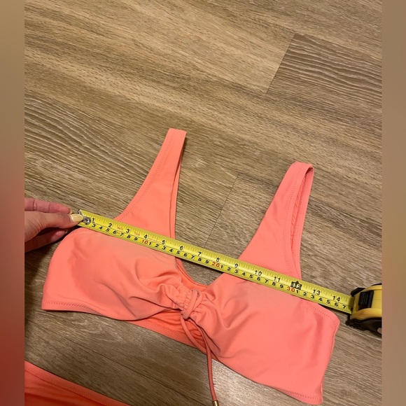 CUPSHE Rosalie Ruched Drawstring Knot Bikini - Picture 6 of 9